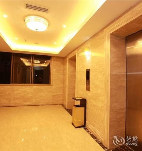 Jiayun Hotel Ченду Екстер'єр фото